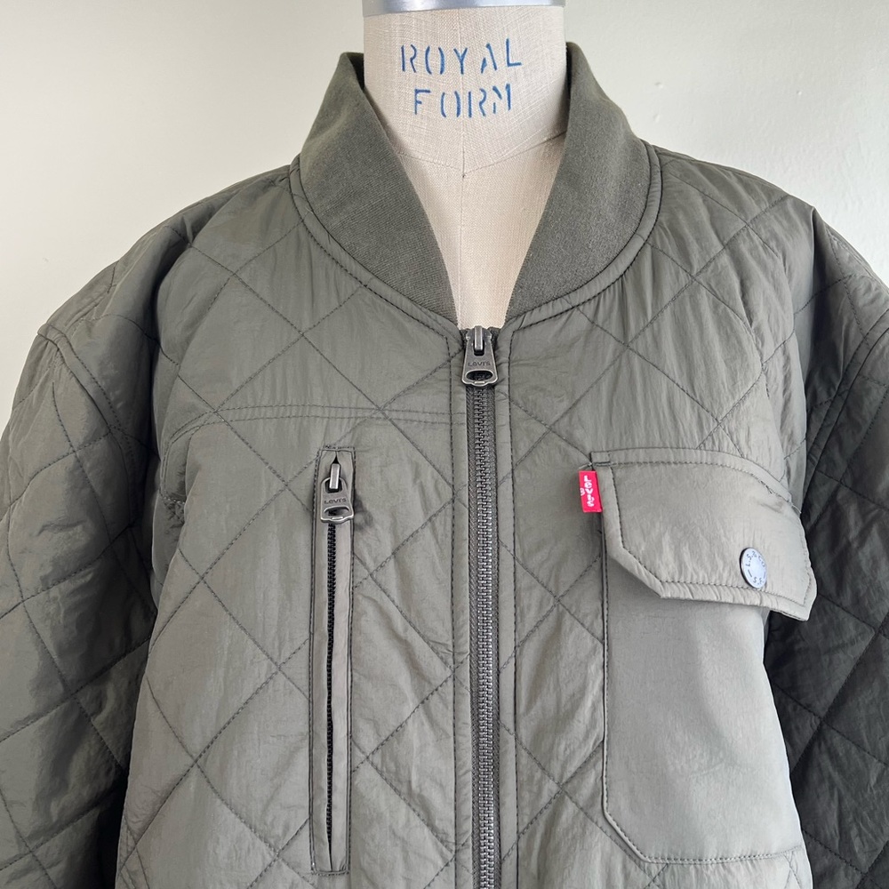 NWT Levi's Men's Diamond Quilt Bomber Jacket  SZ - XL - Picture 9 of 16